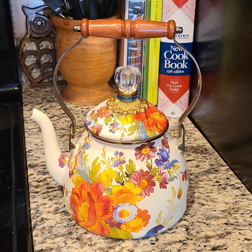 Teapot